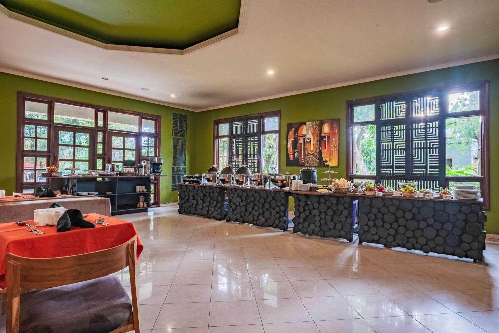 Arusha Planet Lodge ภายนอก รูปภาพ